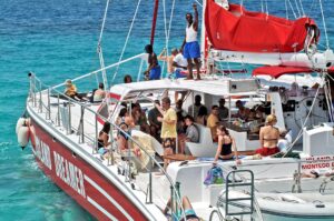 Negril Catamaran & Rick’s Café Tour Hotels in Montego Bay/ Rose Hall